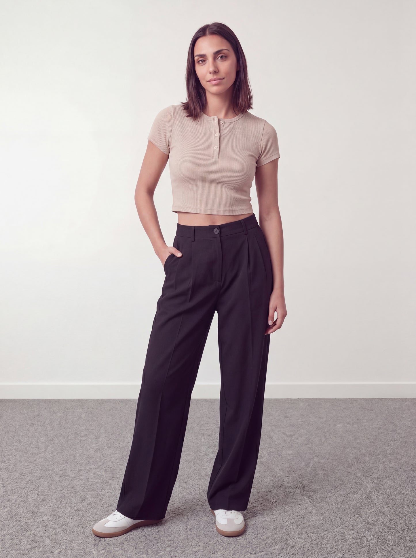 Minimal Pleated Trousers — Black
