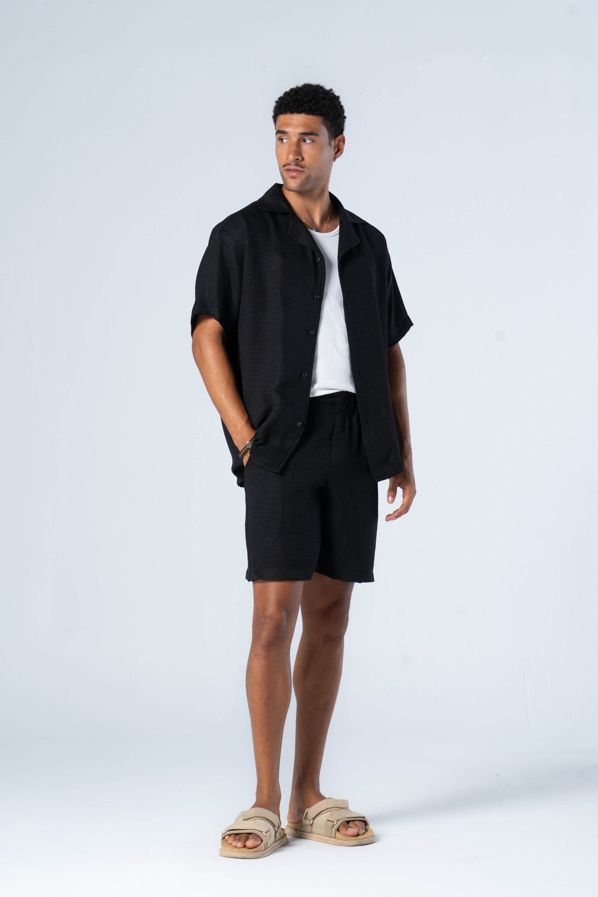 Midnight linen shorts - oddegypt