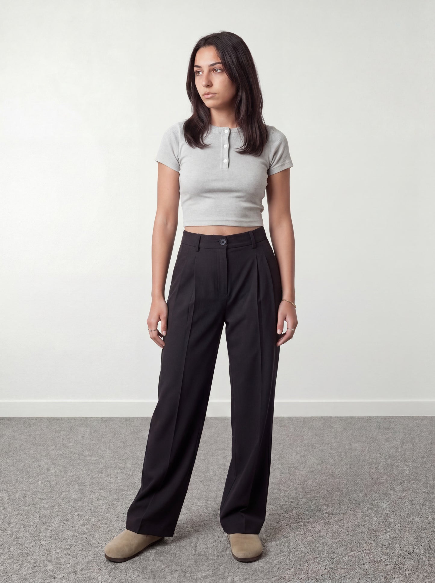 Minimal Henley Crop - Silver - oddegypt